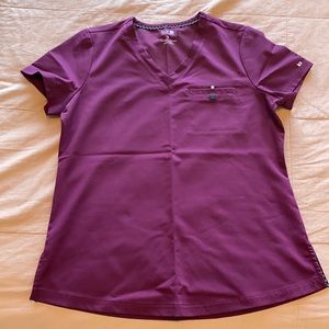 Koi Next Gen ready to work women’s stretch scrub top